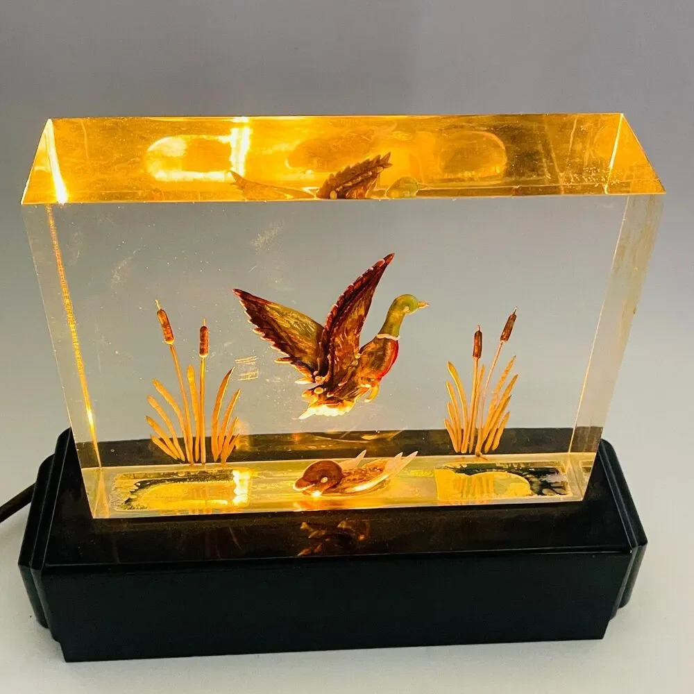 Flying Duck Mallard VTG TV Lamp Thompson Plasticraft Acrylic Lucite Art Deco MCM